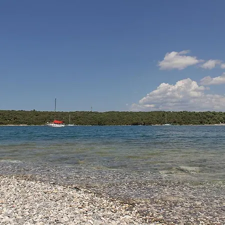 Complex Of 2 Olivia-aurora With 2 Private Pools For Up To 20 Persons Only 200m From The Villa *